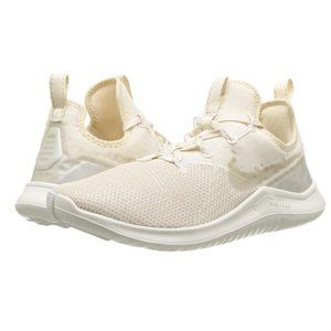 Nike Free Tr 8 Champagne size 8
